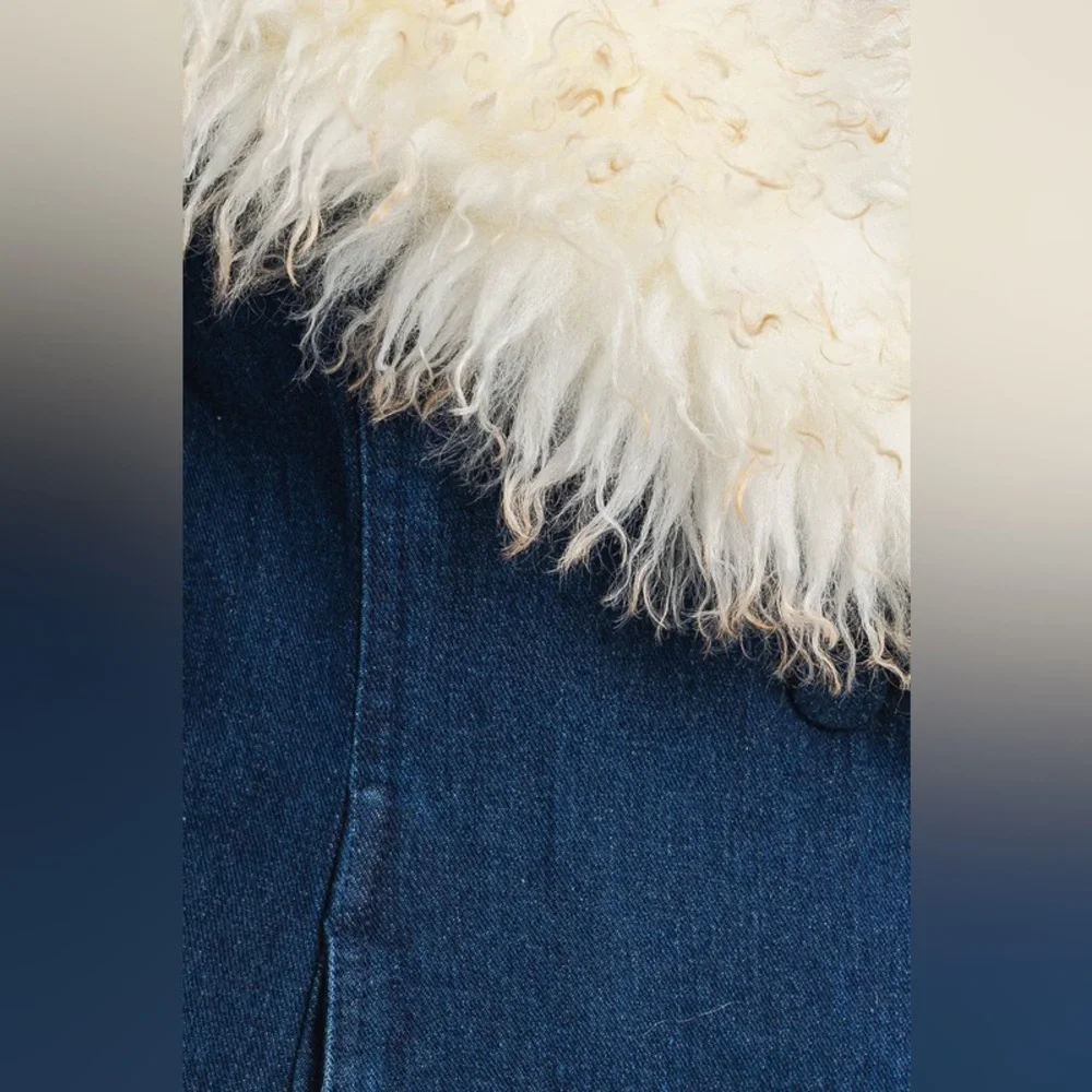 *LAST 1* Don’t Look Back Faux Fur Trim Pennylane Denim Coat - Picture 6 of 6